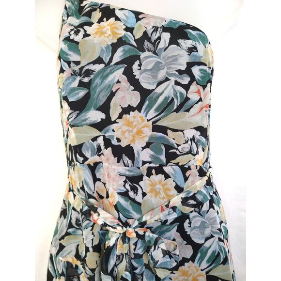 Petal & Pup Amren Floral One-Shoulder Tiered Asymmetric Dress 14 Floral Party - Picture 3 of 13